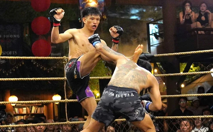 ‘Mãnh hổ’ Indonesia bị Bùi Trường Sinh đá gục sau 60 giây
