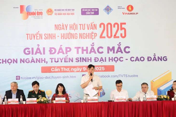 Từ 2025 xét tuyển cao đẳng chung đại học, chưa áp dụng với trung cấp