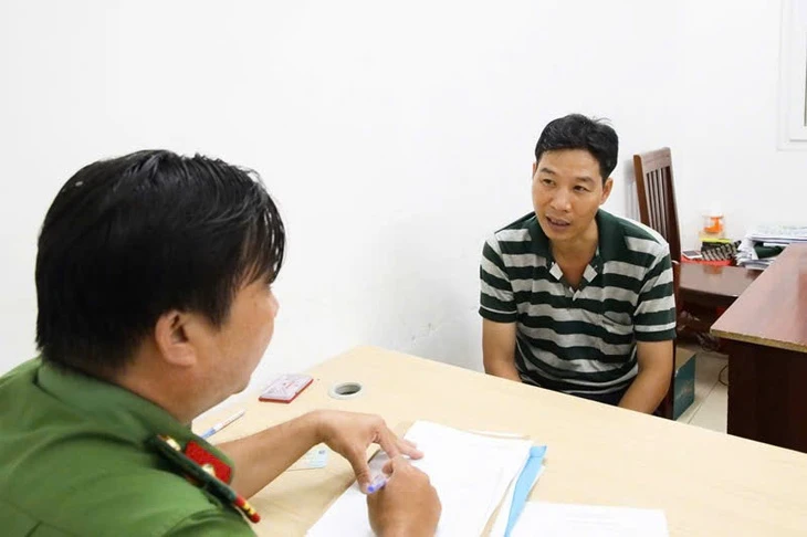 Triệu tập người chặn đầu, đập phá xe ô tô giữa đường ở Cần Thơ
