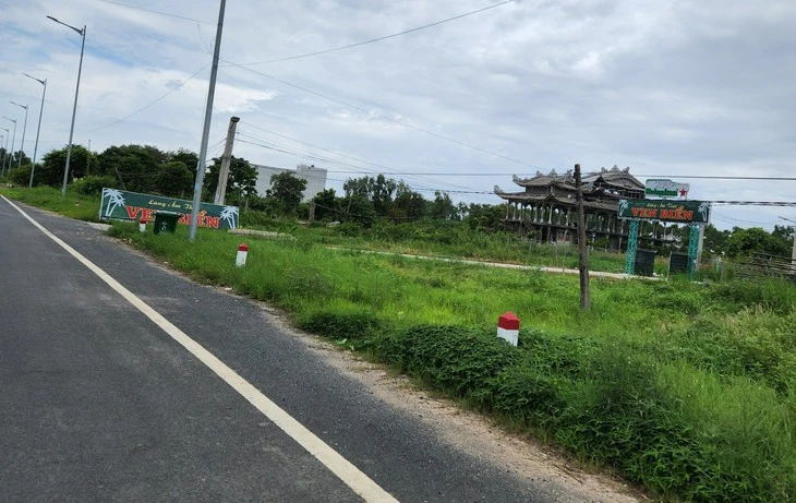 'Xẻ thịt' đất rừng phòng hộ để làm quán nhậu