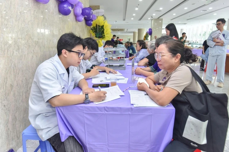 Khoảng 30.000 người cao tuổi ở TP.HCM có biểu hiện sa sút trí tuệ