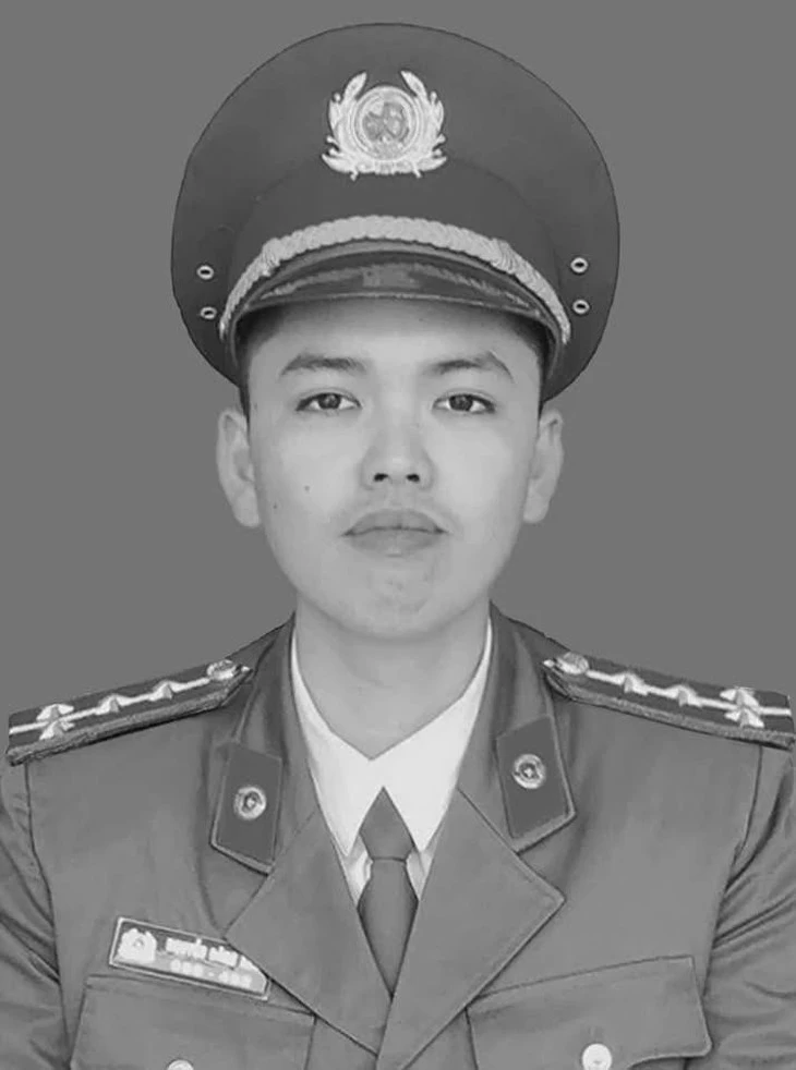 Bộ trưởng Công an thăng hàm vượt cấp đối với thượng úy Nguyễn Đăng Khải