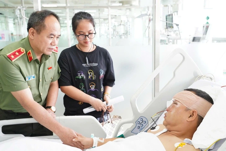 Vụ tông đại úy cảnh sát: Khởi tố vụ án, điều tra hành vi giết người của 2 thanh niên chạy xe máy