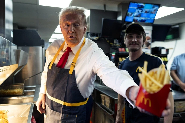 Bác sĩ nhận xét ông Trump: 'Cơ thể 79 nhưng trái tim chỉ 65 tuổi'