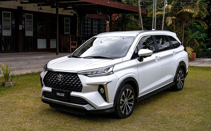 Toyota Veloz Cross lộ bản hybrid mới, nếu về Việt Nam trước Xpander HEV dễ dậy sóng phân khúc