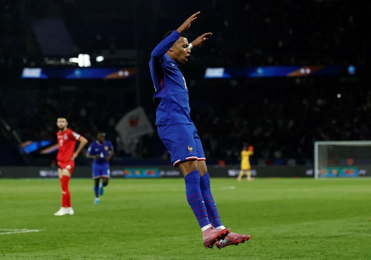 Mbappe ghi bàn trận thứ 10 liên tiếp, tuyển Pháp giữ mạch toàn thắng ở vòng loại World Cup 2026