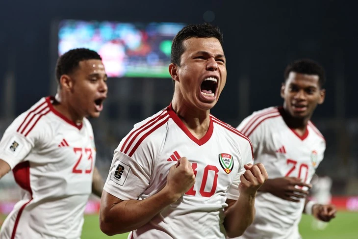 Các ngôi sao Brazil bất lực ở vòng loại World Cup... châu Á
