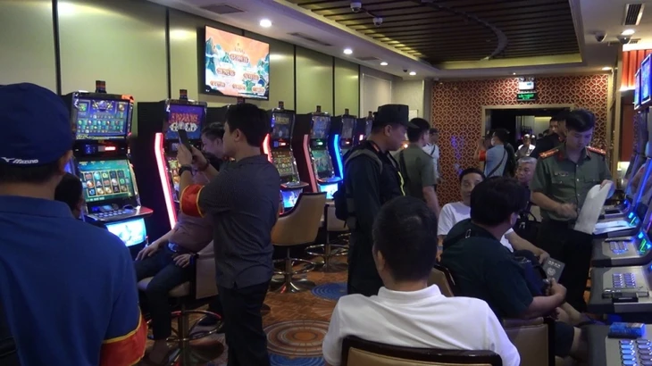 Đề nghị truy tố 141 người trong vụ án đánh bạc hơn 2.600 tỉ đồng tại King Club