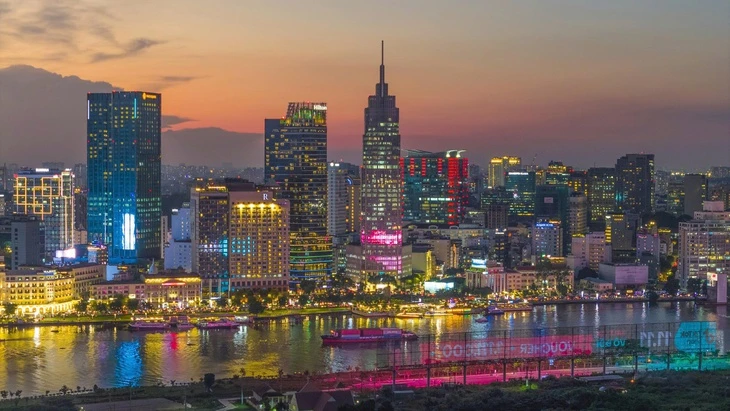 Không có tư duy và thể chế vùng, TP.HCM sẽ khó vươn xa