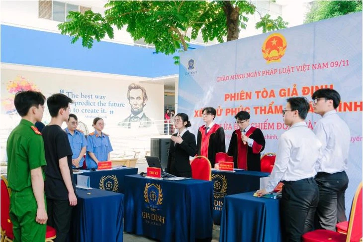 Giảng viên đại học mang 'thế giới thật' lên giảng đường để chinh phục Gen Z