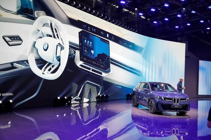 Sếp BMW: 'Không hãng nào vượt được chúng tôi về tốc độ ra xe mới, kể cả Trung Quốc'