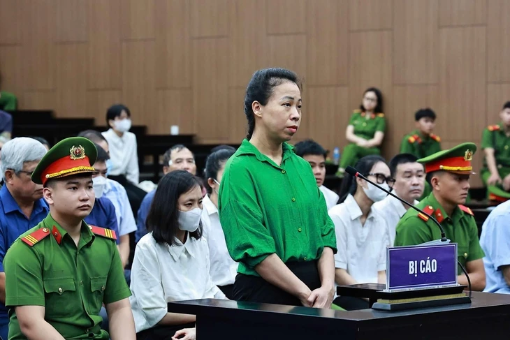 Buôn lậu 473 tấn oxit đất hiếm, chủ tịch Công ty Đất hiếm Việt Nam đổ lỗi 'do quy định mập mờ'