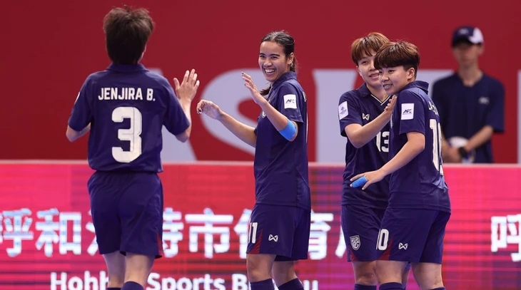 Futsal nữ Thái Lan đè bẹp Hong Kong, giành quyền vào bán kết