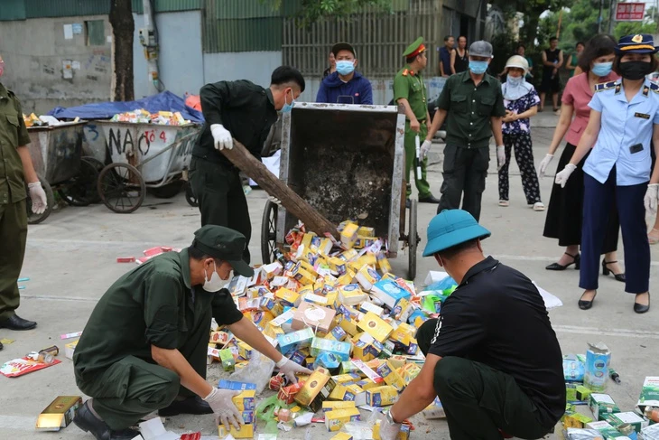 Thực phẩm chức năng lập lờ công dụng: Bộ Y tế sẽ kiểm soát chất lượng từ phòng thí nghiệm