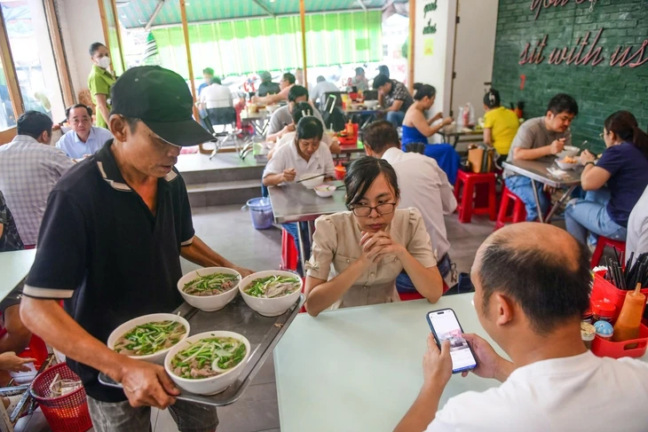Cơ chế thuế đơn giản, hộ kinh doanh sẽ lên doanh nghiệp