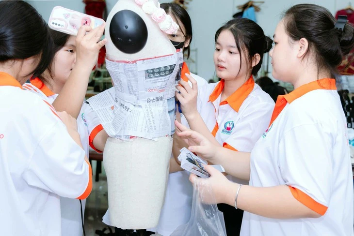 Dự thảo điều lệ trường cao đẳng, trung cấp: Thêm quyền tự chủ, mở rộng đường học tiếp