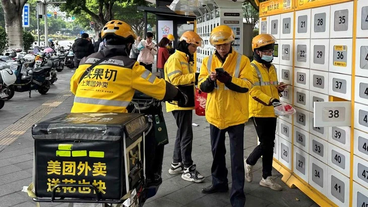 Nhiều nhà hàng Trung Quốc lao đao vì các ứng dụng giao đồ ăn giá rẻ