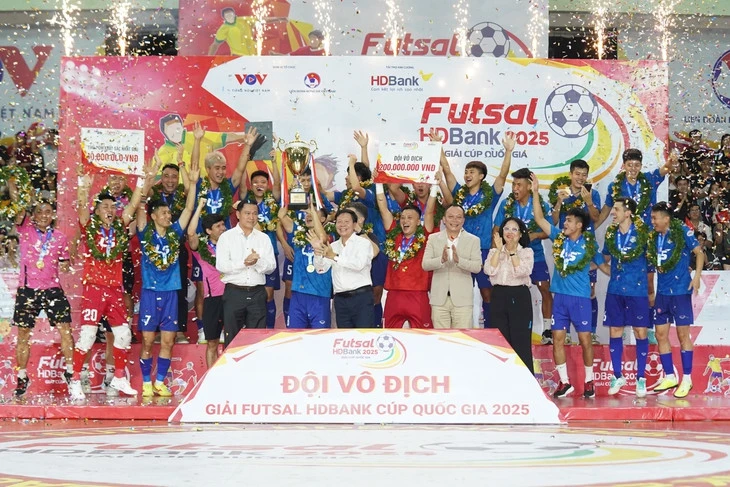 Kỷ lục gia futsal Việt Nam tiếp tục thua ở chung kết Cúp quốc gia
