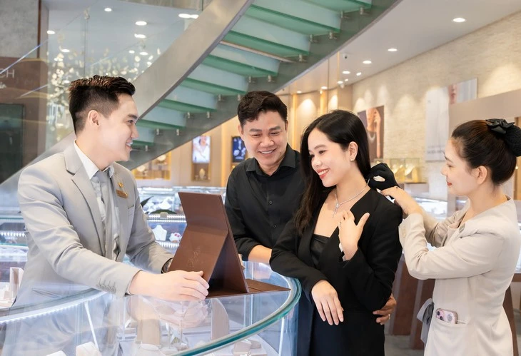 Kỷ lục nộp ngân sách của PNJ