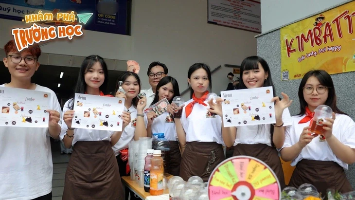 19h ngày 20-8, Trường đại học Ngoại ngữ - Tin học TP.HCM lên sóng Khám phá trường học
