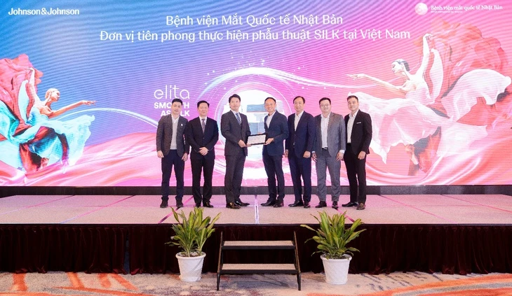 Chuyển giao công nghệ SILK: Bước đột phá trong điều trị tật khúc xạ