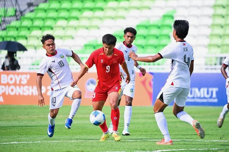 Công Hậu - người ghi 3 bàn vào lưới U19 Timor Leste là ai?