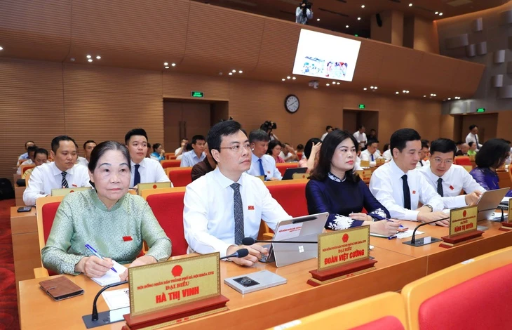 Hà Nội tăng gấp đôi mức phạt với các vi phạm về quảng cáo, văn hóa