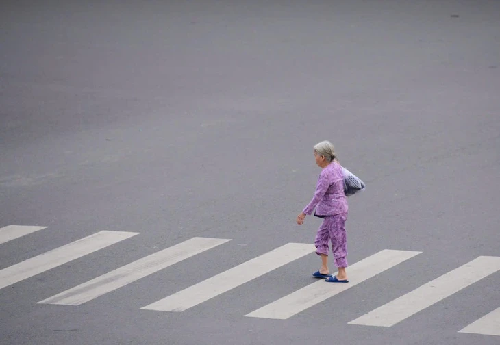 Đề xuất người từ 75 tuổi trở lên được hưởng 100% chi phí khám chữa bệnh BHYT