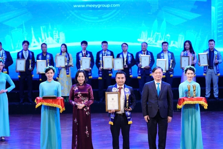 Hệ sinh thái sản phẩm số Meey Group liên tiếp giành giải Top Công nghiệp 4.0