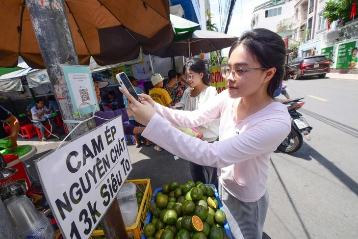 Khai thác 'mỏ vàng' tài chính số