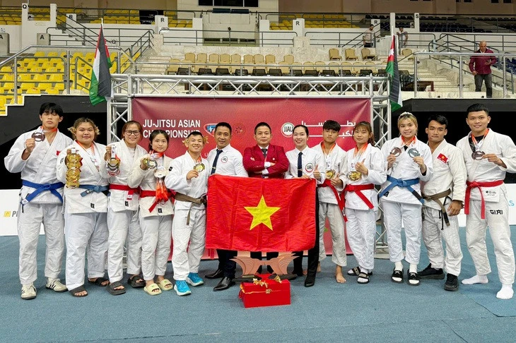 Võ sĩ jujitsu Thanh Trúc tỏa sáng với 5 huy chương vàng châu Á