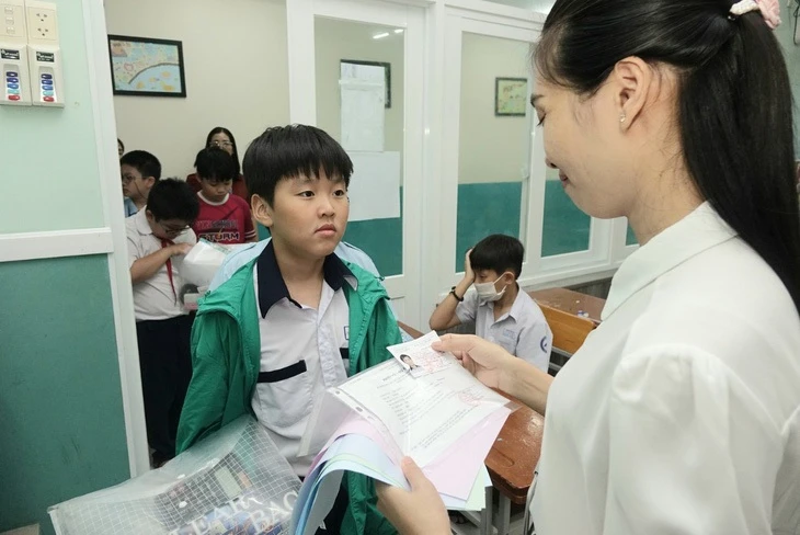 Khảo sát để tuyển sinh lớp 6 Trường Trần Đại Nghĩa vào ngày 16-6