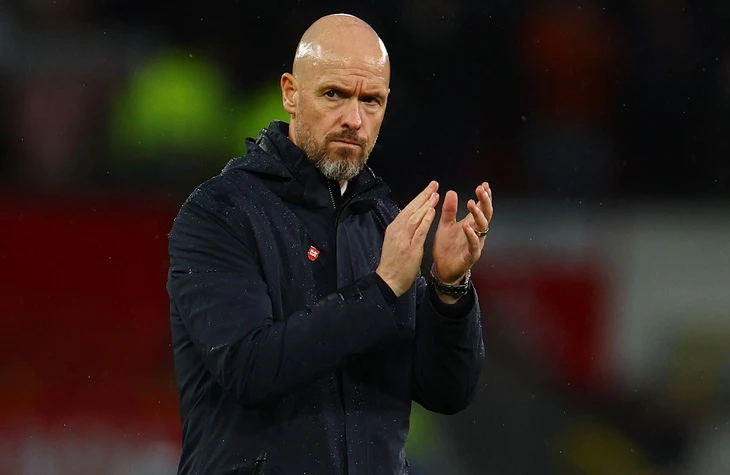 HLV Ten Hag muốn đưa Antony và Garnacho sang Leverkusen