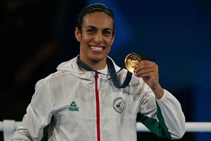 Võ sĩ gây tranh cãi giới tính 'nên bị yêu cầu trả lại huy chương vàng Olympic'