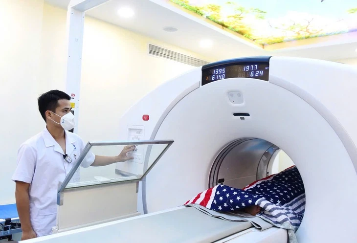 Bệnh viện phía Nam đồng loạt ngừng chụp PET/CT 6 tháng, bệnh nhân ung thư chờ nổi không?