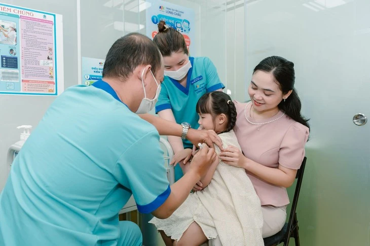 Những triệu chứng cảnh báo bệnh não mô cầu nguy hiểm