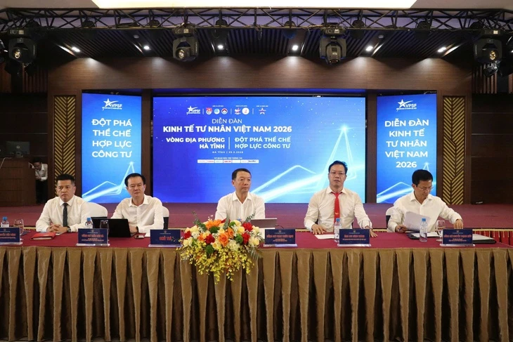 Ông Nguyễn Cảnh Hồng: Cần biến khu kinh tế Vũng Áng thành không gian thử nghiệm cho tư nhân