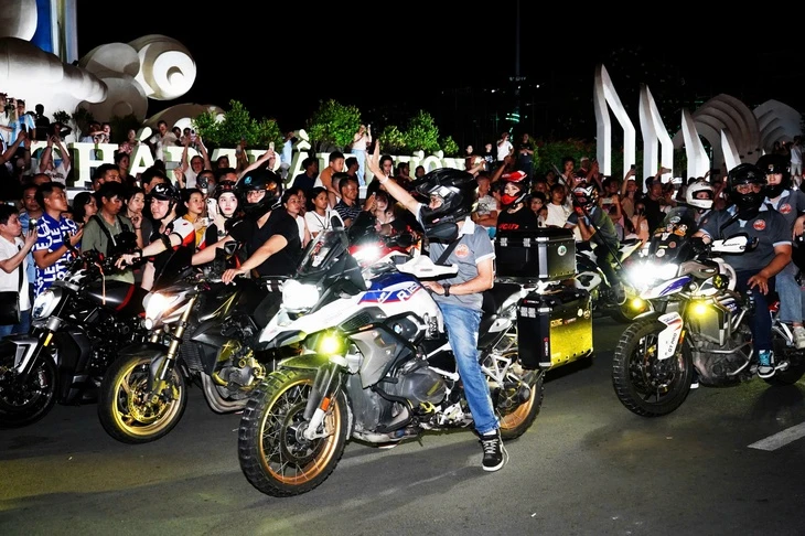 Hơn 1.000 biker ‘đổ bộ’ Nha Trang, khuấy động Lễ hội mô tô châu Á - Thái Bình Dương
