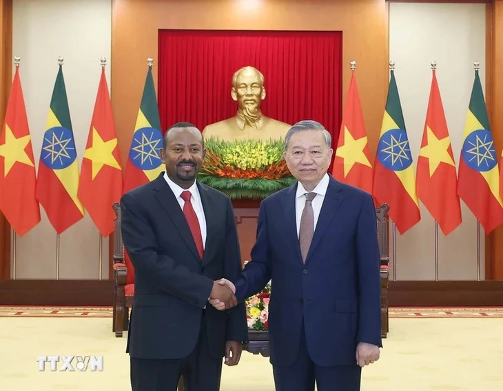 Mở đường bay thẳng kết nối thủ đô của Việt Nam và Ethiopia