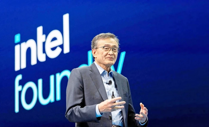 Intel đại cải tổ để tái sinh