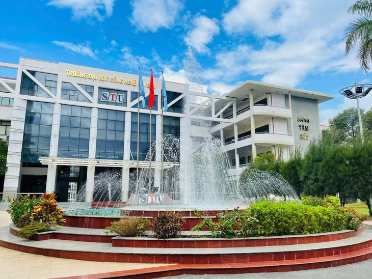 STU mở thêm 10 ngành học mới: Dẫn lối thế hệ trẻ