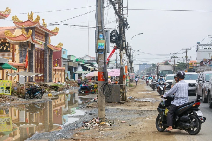TP.HCM: Đảm bảo an toàn giao thông trên các tuyến đường đang thi công
