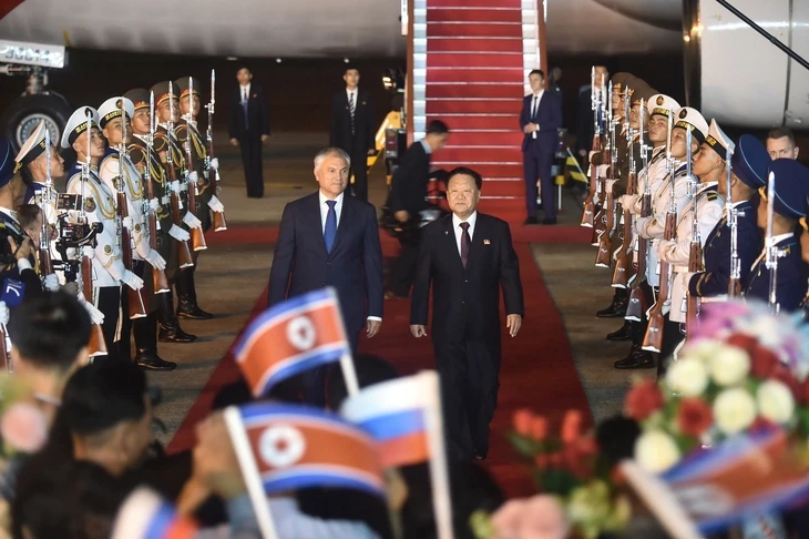 Chủ tịch Duma Quốc gia Nga thăm Triều Tiên, mang theo thư ông Putin gửi ông Kim