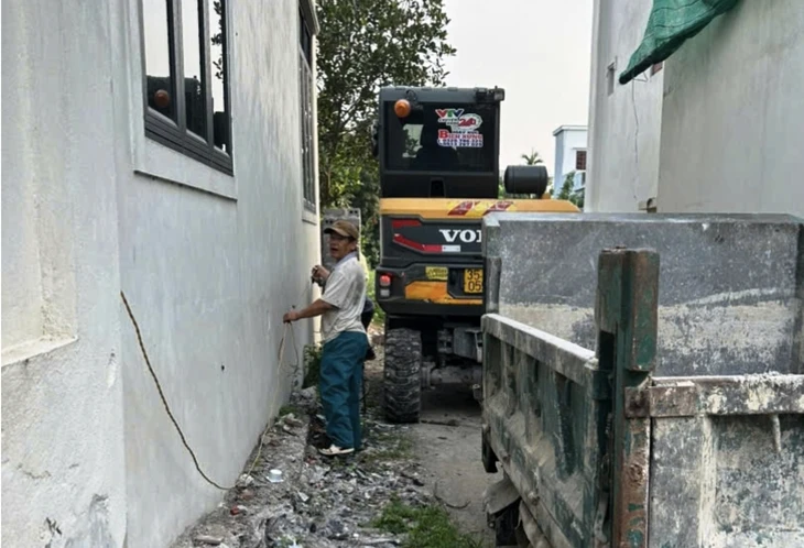 Hòa giải thành công vụ đường đi của một nhà dân chỉ còn 40cm