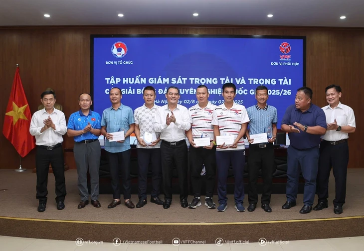 V-League chia tay 5 trọng tài