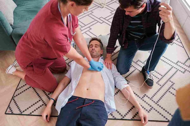 Bấm đúng một huyệt đạo có giúp hồi phục sau cơn ngừng tim?