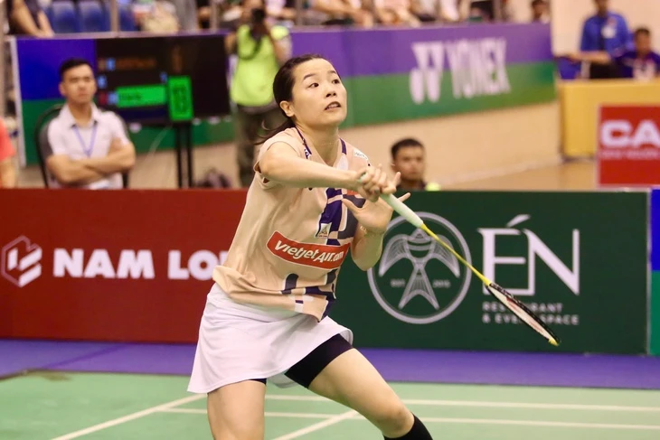 Thua tay vợt Trung Quốc, Thùy Linh không thể lần thứ 4 liên tiếp vô địch Vietnam Open