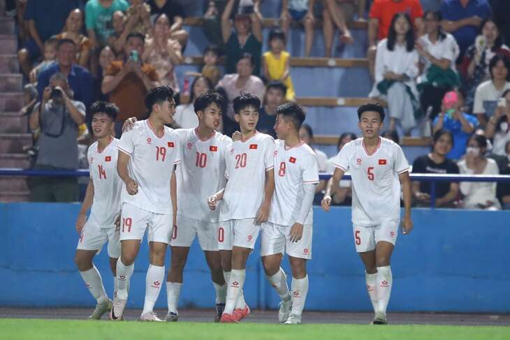 U17 Việt Nam tập huấn tại Oman trước VCK U17 châu Á 2025