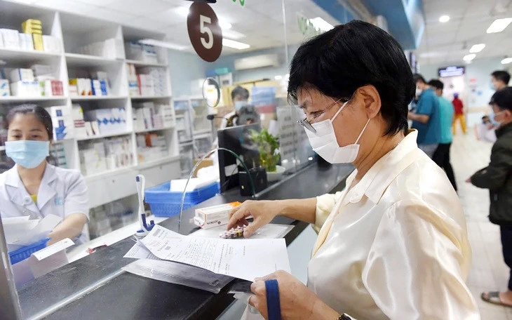 Từ 1-7, người bệnh mạn tính được cấp thuốc ngoại trú trên 30 ngày