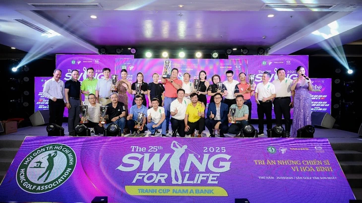 Giải từ thiện của Hội Golf TP.HCM tặng 500 triệu cho cựu chiến binh